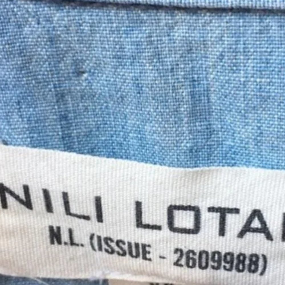 Nili Lotan Marcela Shirt Blouse in Chambray Wash Size S - Picture 8 of 9